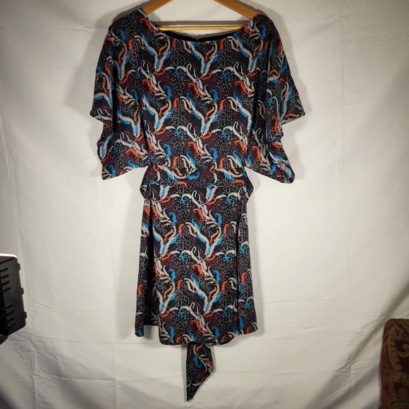 BCBGMAXAZRIA Dresses & Skirts - BCBG Maxazria Dress*Womans Medium*Rear Zip*